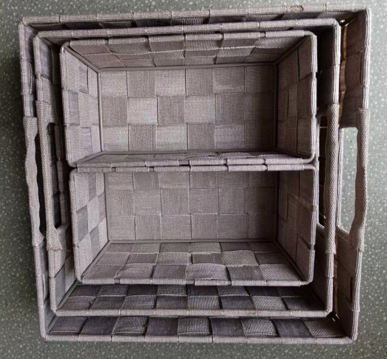 17_Woven_Storage_Basgaid {TPCAE_SPLIT_1} - Ìomhaigh {TPCAE_SPLIT_2}